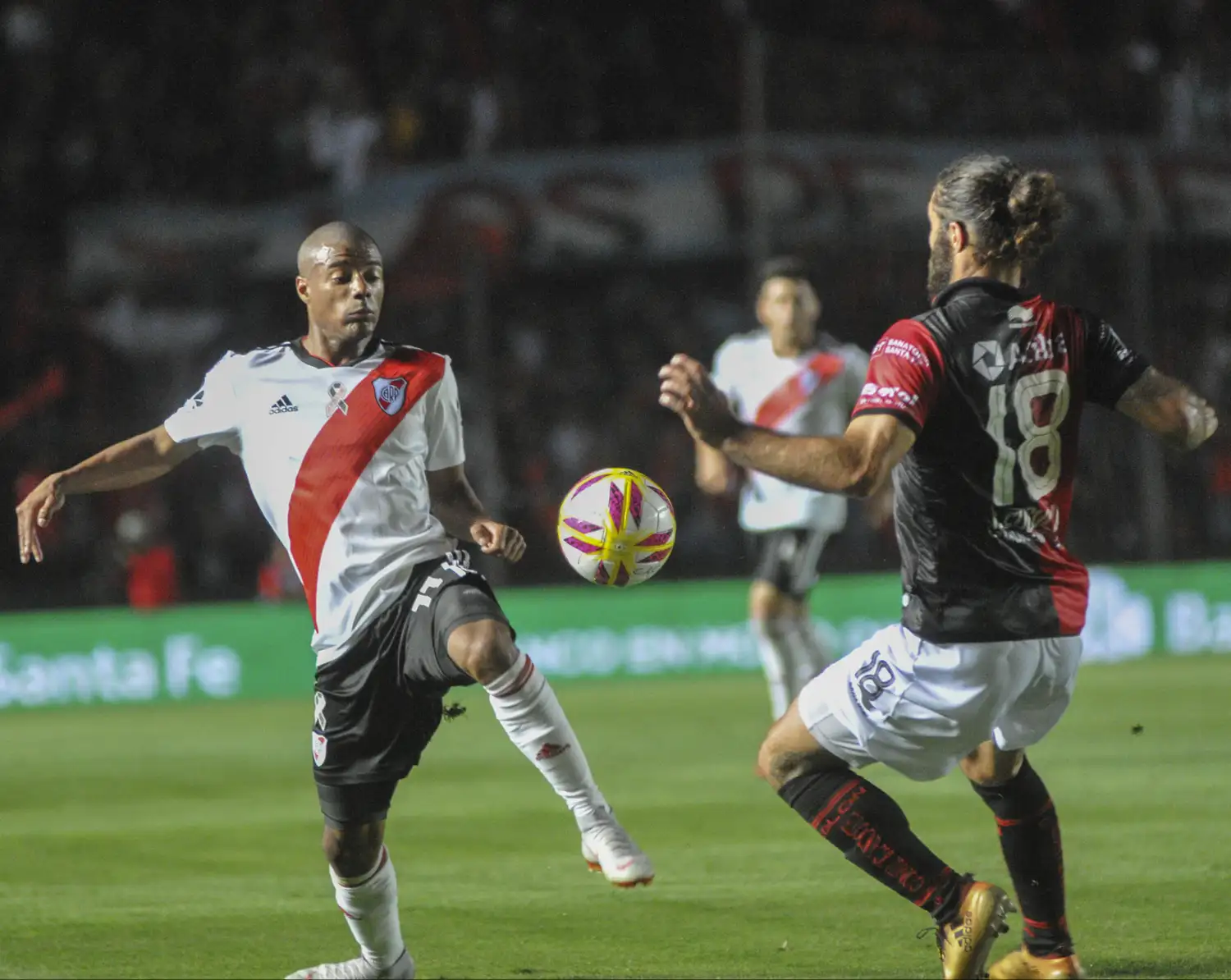 River guardó demasiado y Colón supo aprovecharlo