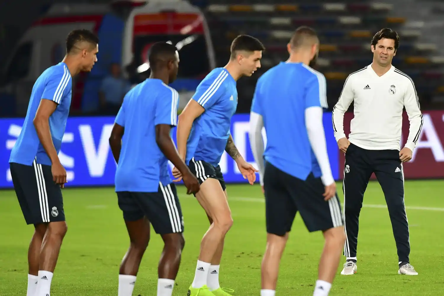 Real Madrid persigue su tercer título seguido