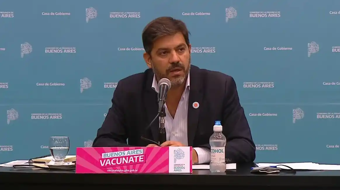 Vacunación irregular en la Provincia: Cuales son las 8 denuncias sobre las que trabaja el gobierno bonaerense
