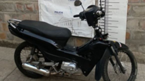 Secuestran a menor una moto con el número registral limado