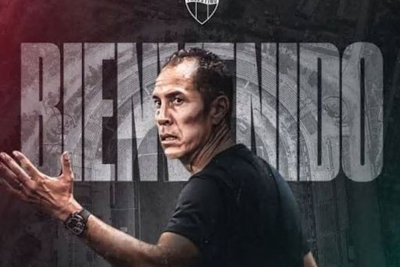 Palestino presenta a Lucas Bovaglio