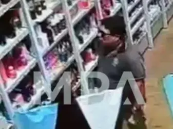 Un hombre y una mujer son buscados por la Justicia por robarse 20 perfumes de un shopping de la zona norte
