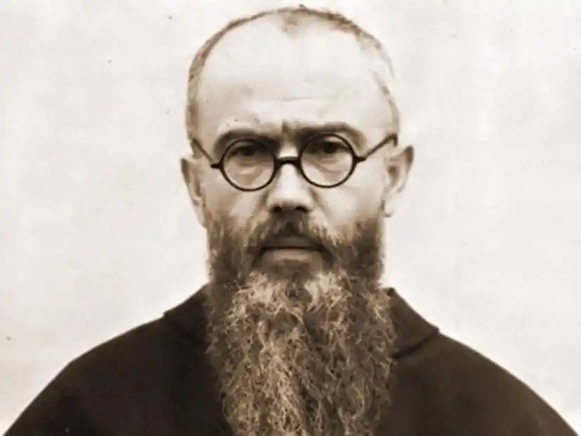 San Maximiliano Kolbe, sacerdote franciscano polaco, ofreció su vida para salvar a un padre de familia condenado a morir en Auschwitz. Foto: Gentileza
