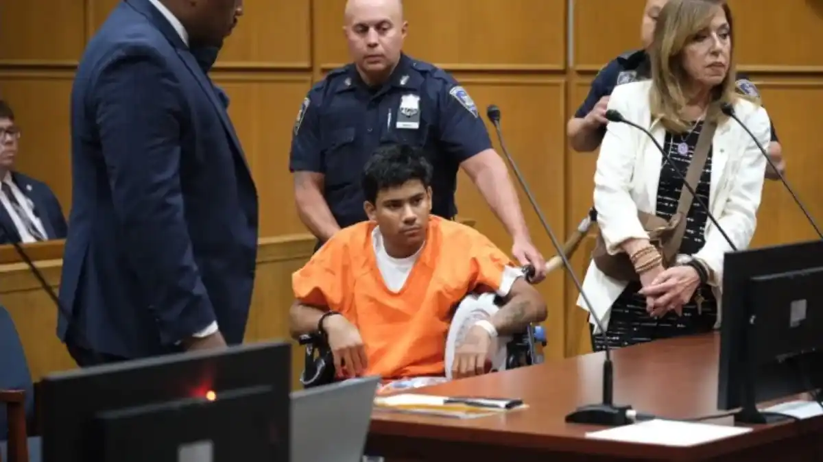 Un miembro de la banda CANTÓ LA FORMA CÓMO el Tren de Aragua ingresa armas en refugios para inmigrantes en Nueva York