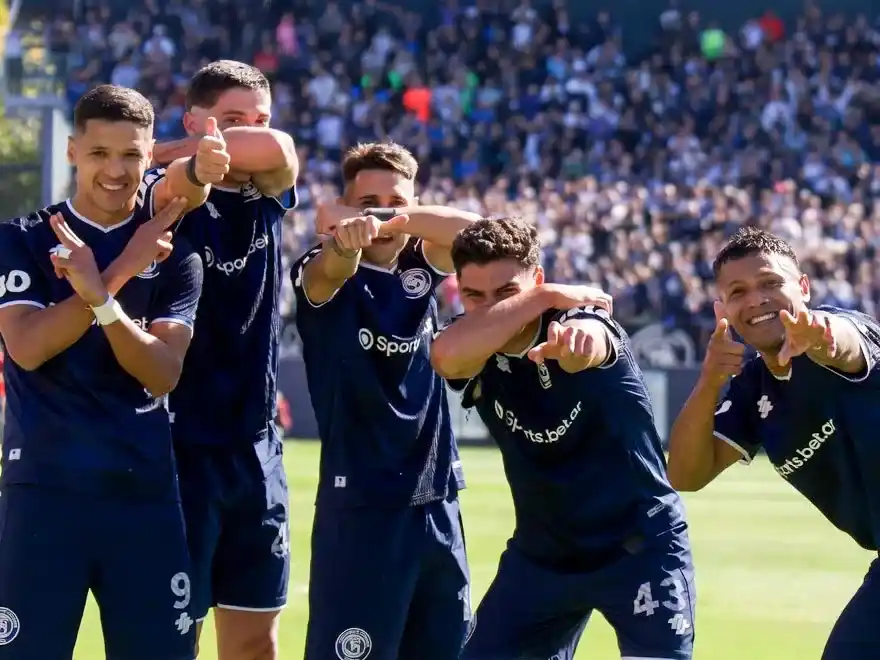 Independiente Rivadavia goleó en el clásico mendocino