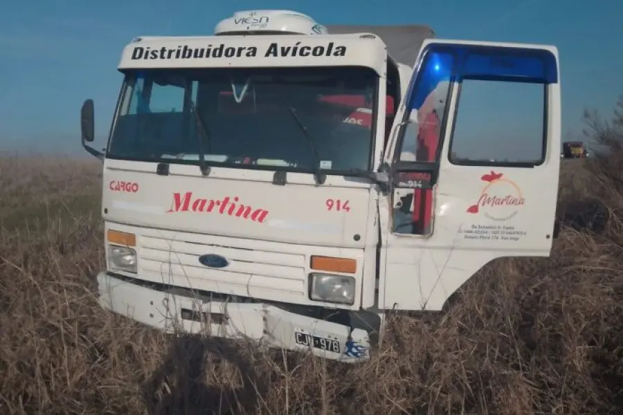 Provocó un accidente, golpeó violentamente al conductor y se fugó: "Sacó un fierro y me lo dio por la cabeza"