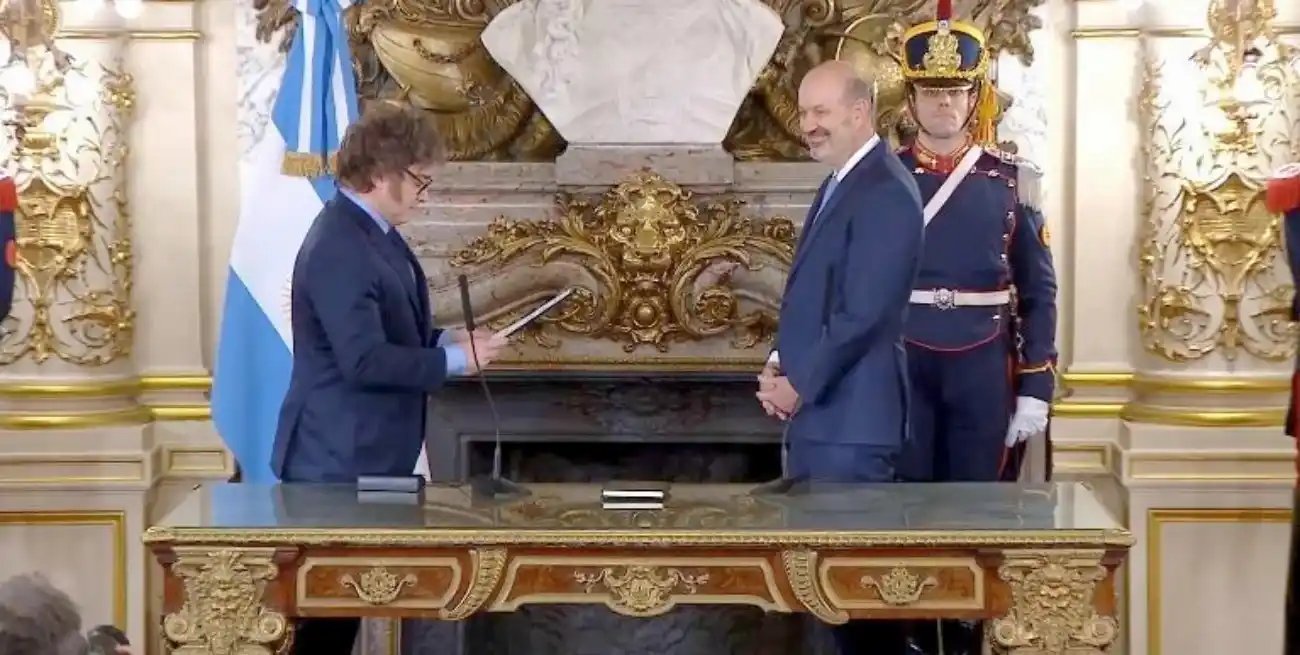 Sturzenegger asumió al frente de la flamante cartera de Desregulación y Transformación del Estado.