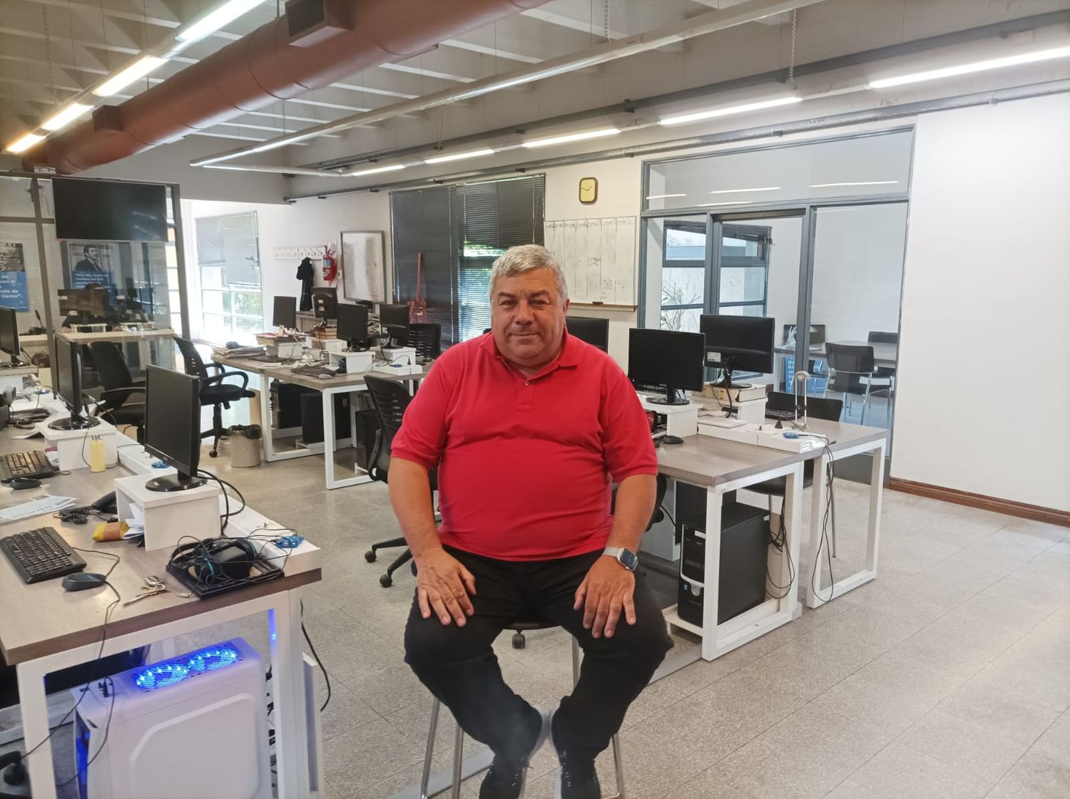 Carlos Fernández: "El todo o nada me parece un disparate propio de un autoritario"