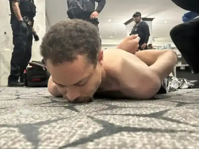 El sospechoso fue detenido por las fuerzas de seguridad tras el incidente ocurrido durante un evento con Donald Trump en Washington.