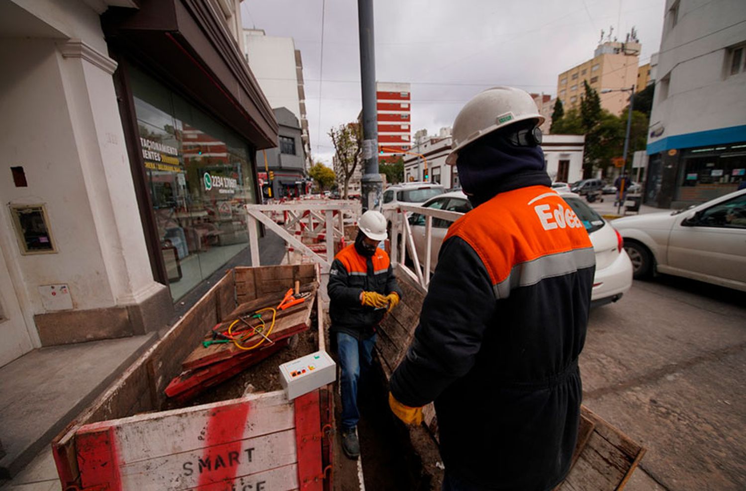 Millonaria inversión de EDEA en distintas zonas de la ciudad para mejorar el servicio eléctrico