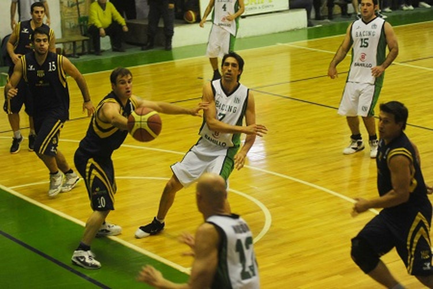 Racing irá a las urnas por primera vez en su historia