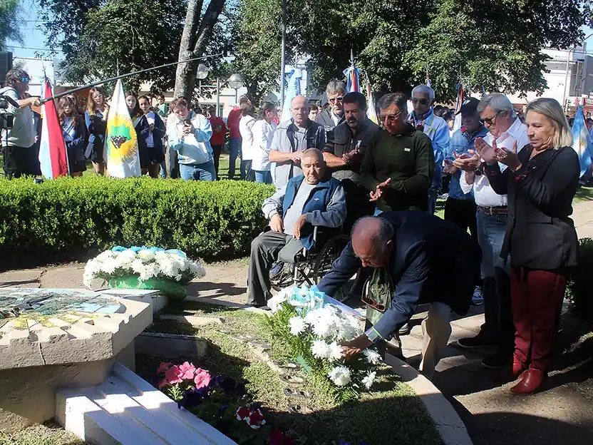 Conmemoración del 'Día del Veterano y Caídos en Malvinas'