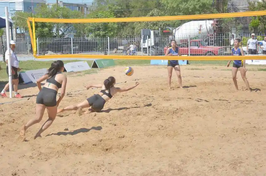 El Provincial de vóley de playa será en
Herradura durante la Fiesta de la Corvina