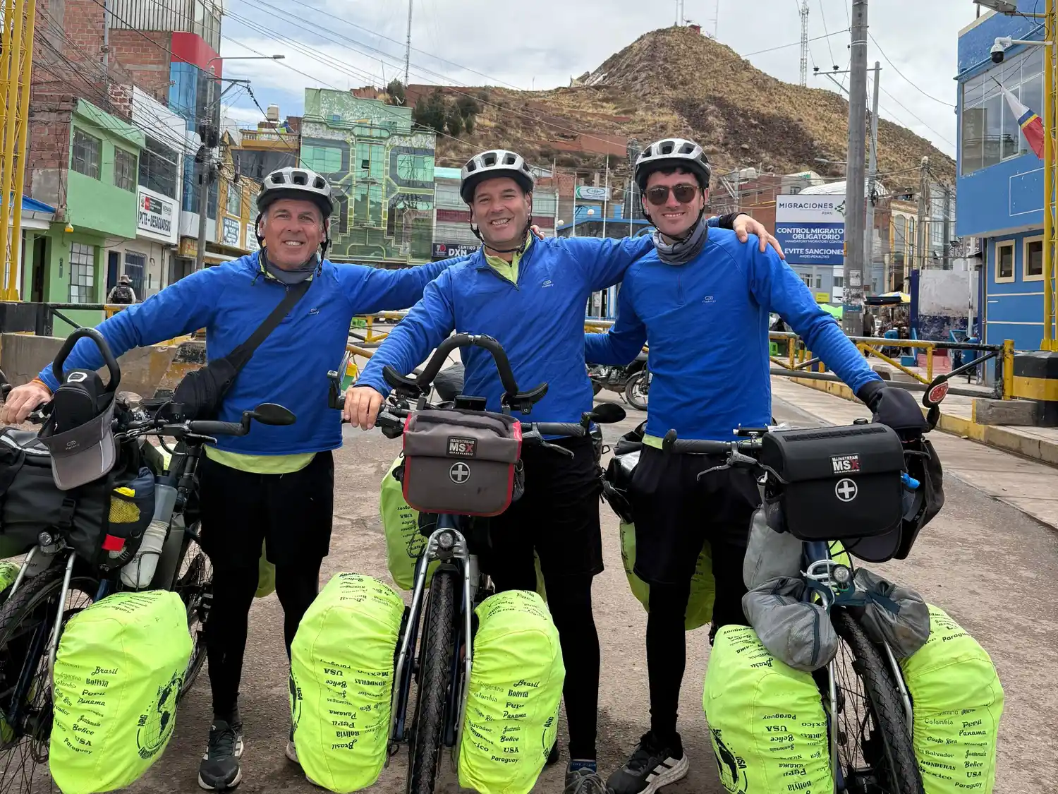 Los biciviajeros de Gualeguaychú llegaron a Perú en su travesía rumbo a Estados Unidos