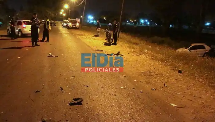 Llevaba a su hija al Hospital y chocó a un remís