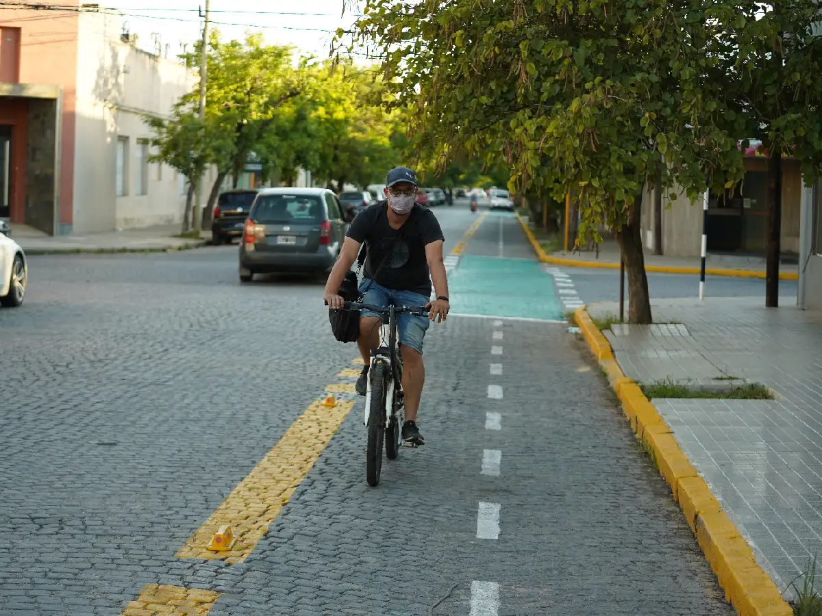 Canalis pide rever la modalidad  doble mano de la bicisenda   