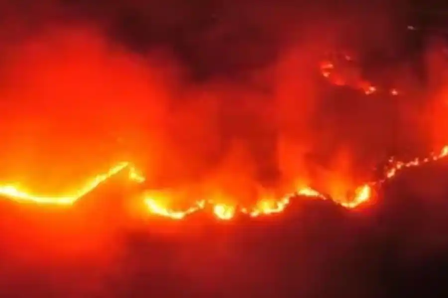 Fuego en San Luis y Córdoba