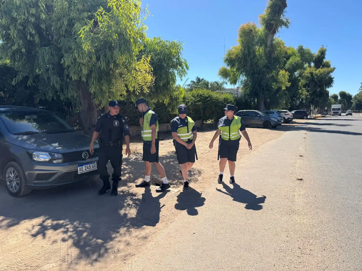 Los agentes recorrían la costanera, el centro y Vuelta de Obligado.