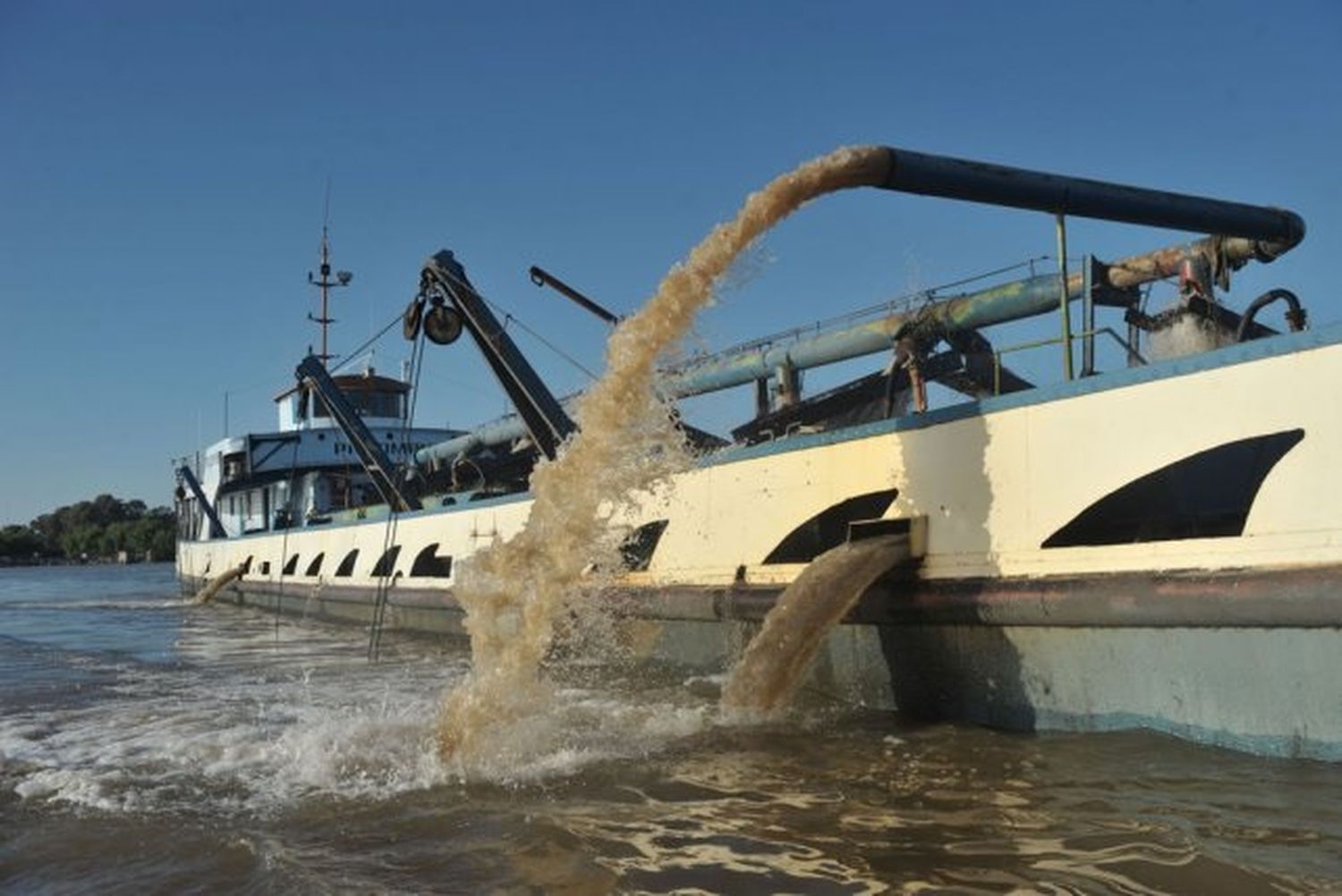 Denuncian “la extracción de arena entrerriana para fracking en Vaca Muerta”
