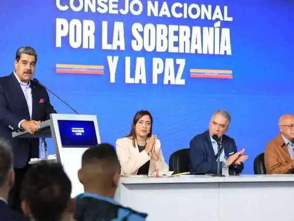 Nicolás Maduro: "NO QUEREMOS golpes de Estado de la CIA"