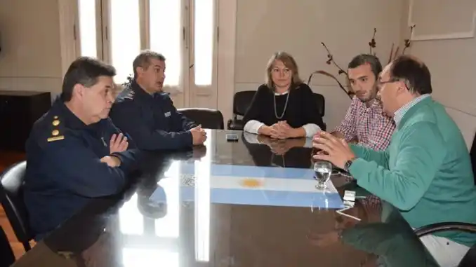 Saladillo: Salomón se reunió con las autoridades de la Comisaría Distrital