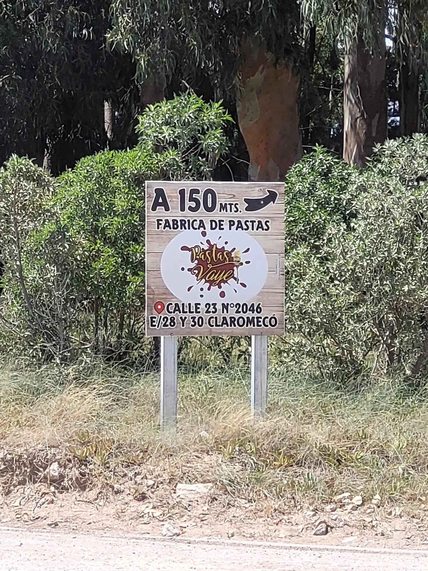 “Si una ordenanza dice que no puede haber un cartel, que saquen todos”