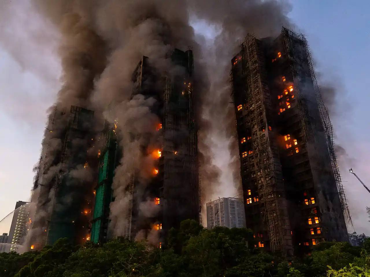Incendio en Hong Kong. (Foto: AP/Chan Long Hei)