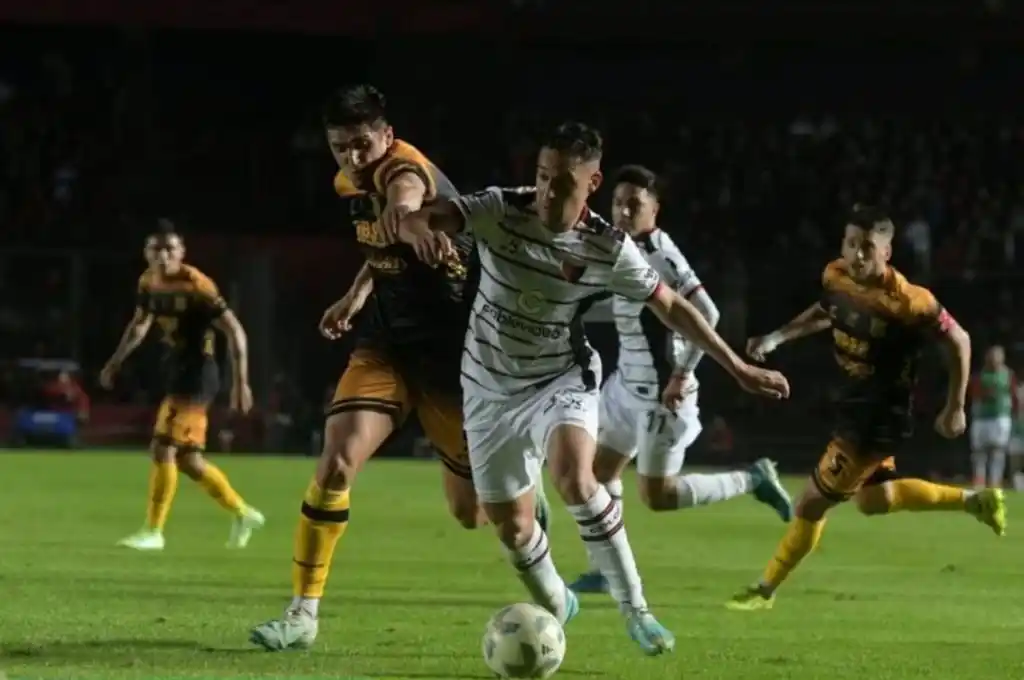 Noche negra para el Sabalero.