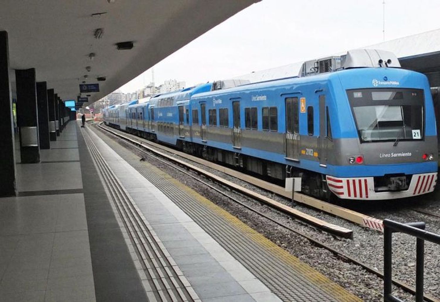 AMBA: En lo que va del 2021, 106 personas se arrojaron a las vías del tren