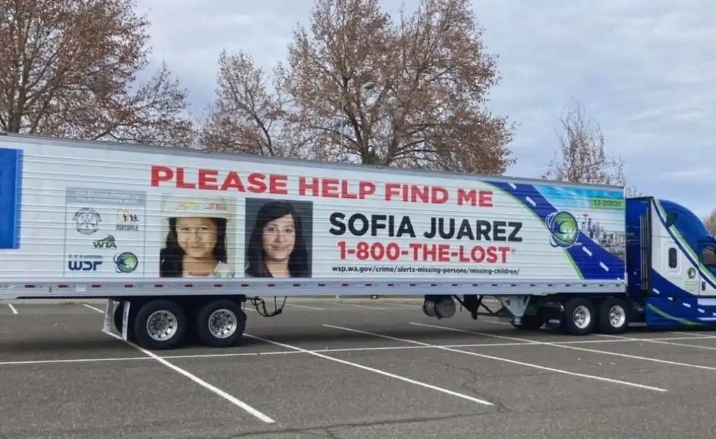 Una mujer de un video viral podría ser una niña secuestrada hace 18 años