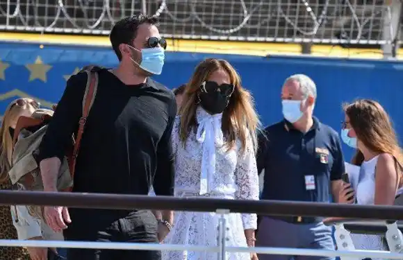 JLo y Ben Affleck se roban el show en Venecia