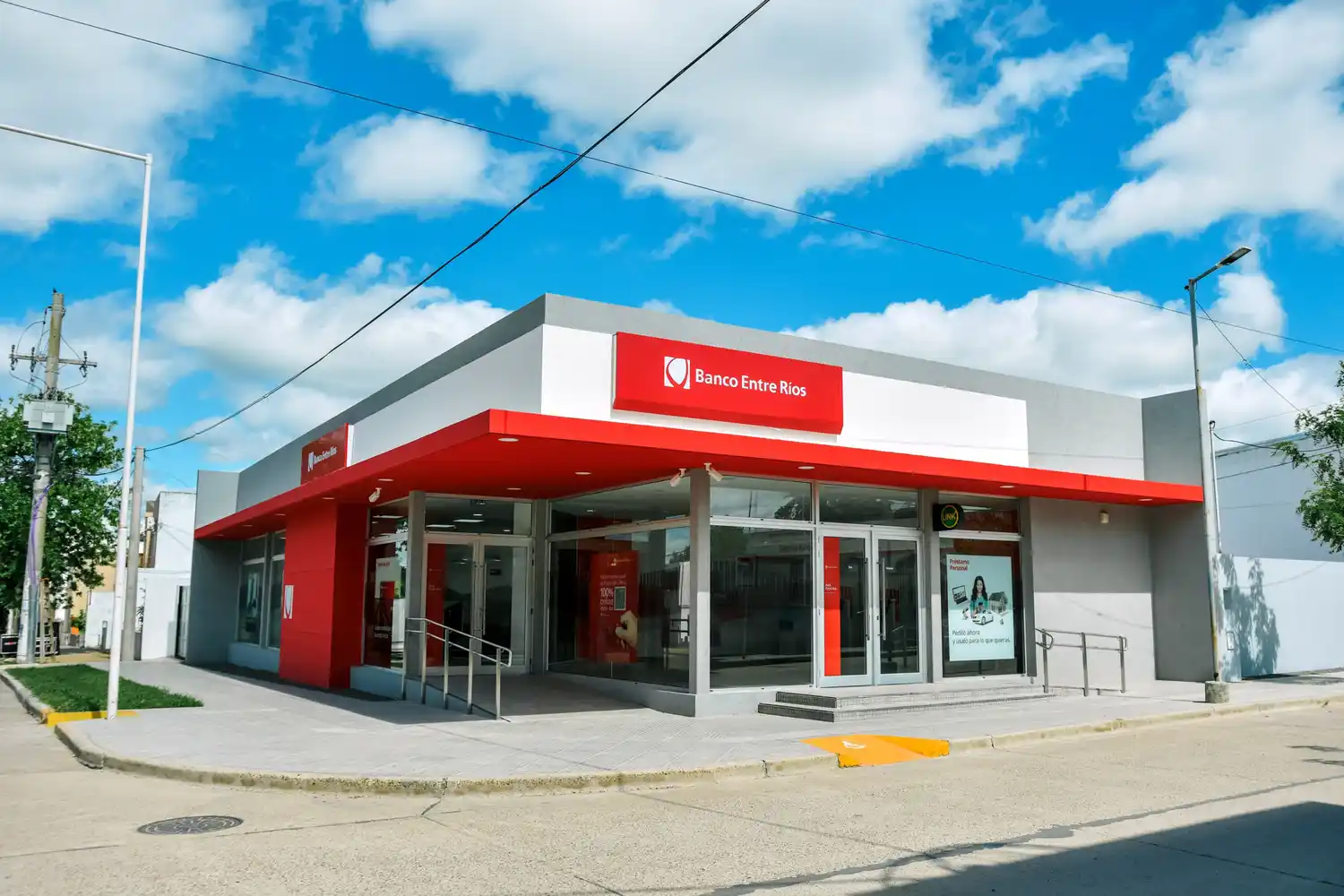 Banco Entre Ríos inauguró el nuevo edificio de la sucursal Tala con un enfoque innovador y tecnológico