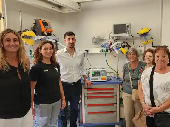 Donaron un nuevo desfibrilador a la Guardia del Hospital Santamarina