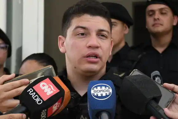 Policía le hizo RCP a un bebé y le salvó la vida: “Sentí una palpitación y me dio esperanza”