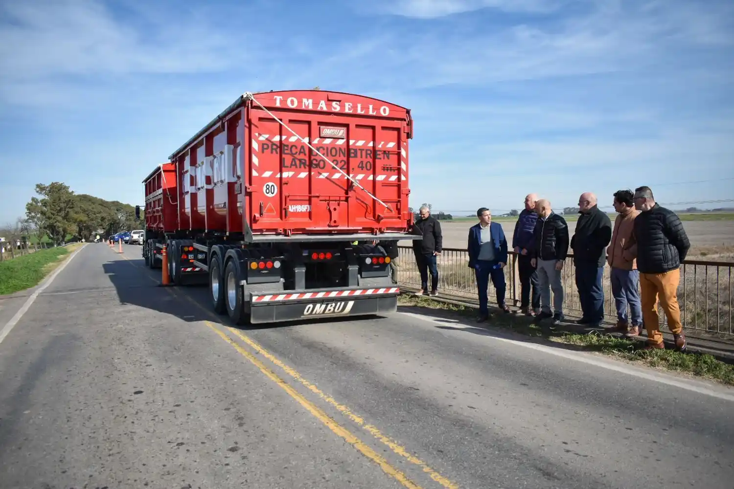 Provincia supervisó pruebas de bitrenes estratégicos