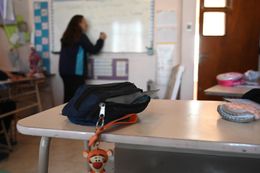 Entre la vocación y las dificultades: cómo es ser maestra hoy en nuestra ciudad