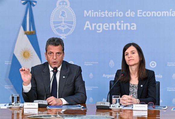 El gobierno anunció un bono para trabajadores informales: Será de 94 mil pesos