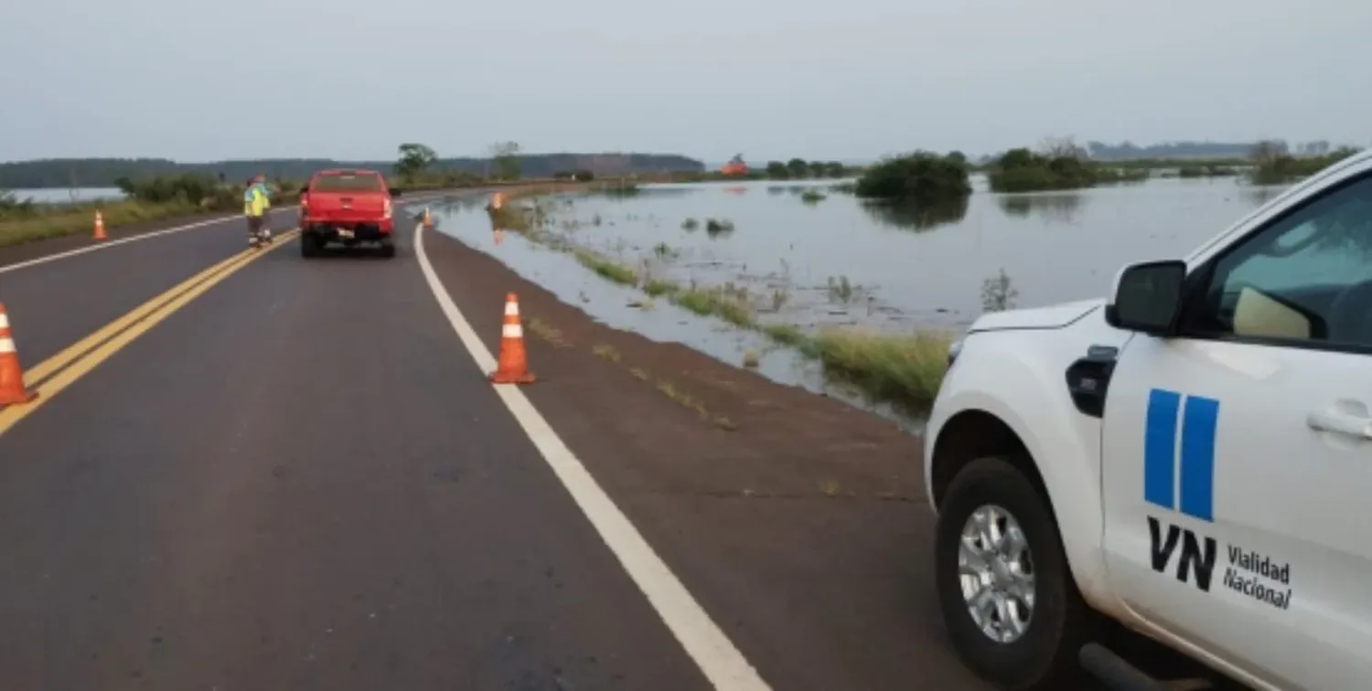 Las autoridades de Corrientes debieron cerrar el tránsito en los principales puntos de acceso.