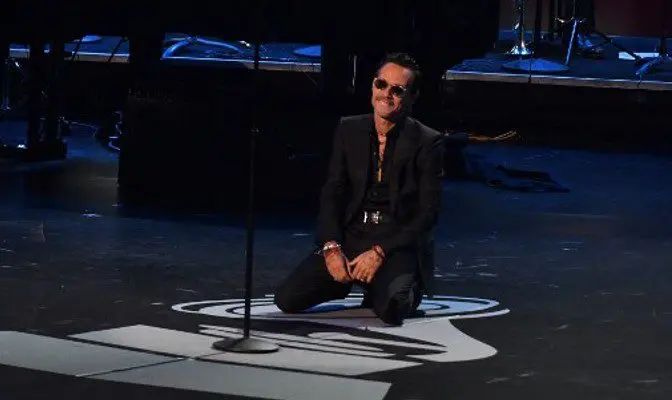 Marc Anthony preocupa a sus fanáticos
