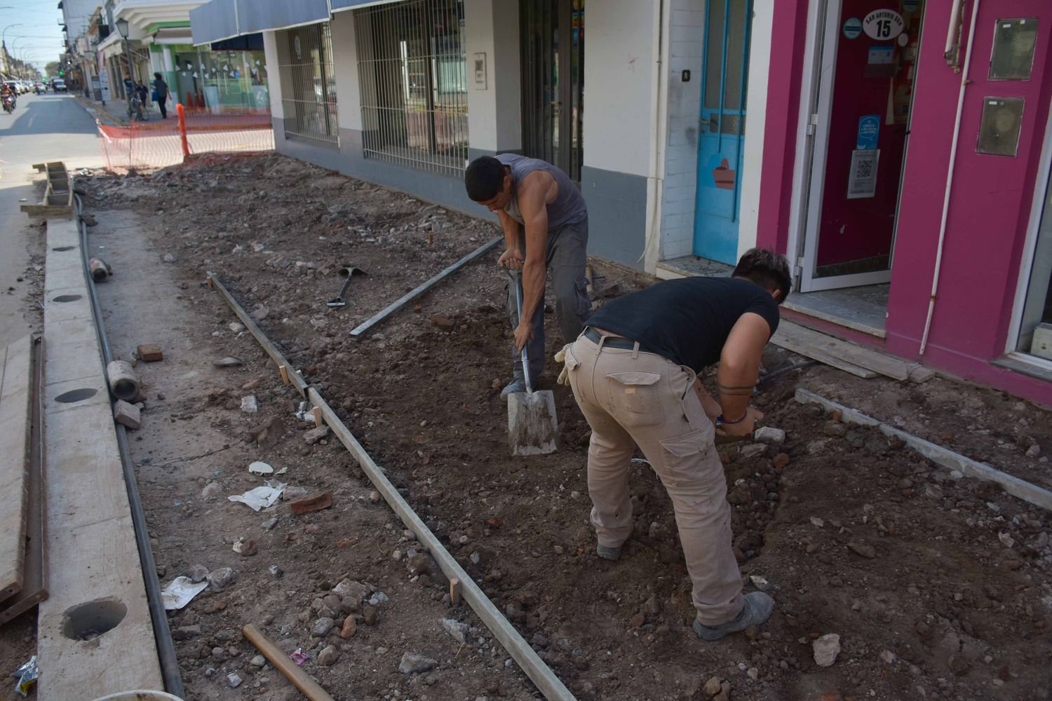 Avances en la Cuarta cuadra de la Semipeatonal