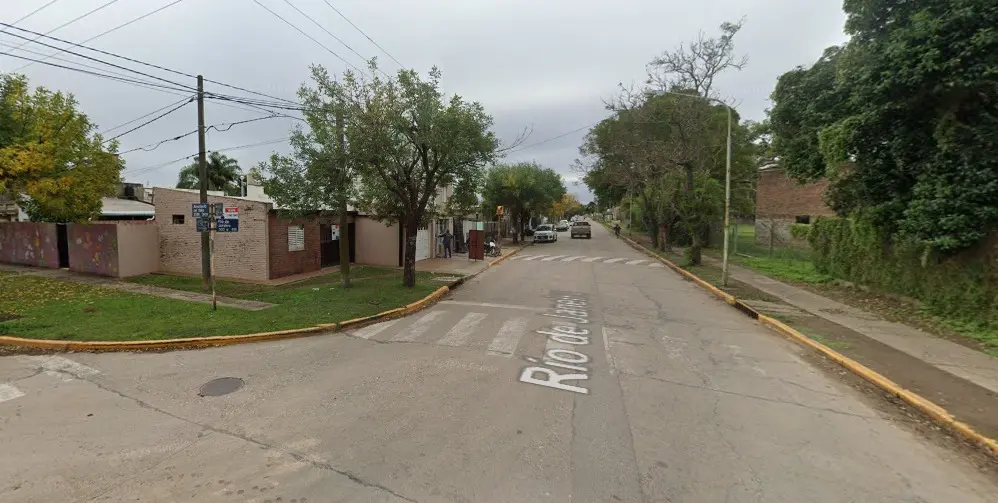 Lo sorprendieron con varios objetos robados entre las manos