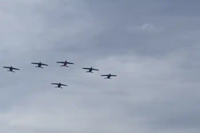 ¿Por qué sobrevolaron los Pampa III el cielo tandilense?