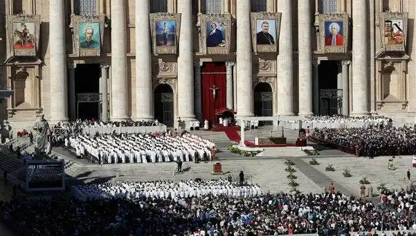 Histórico: Brochero ya es santo, el primero nacido y muerto en Argentina