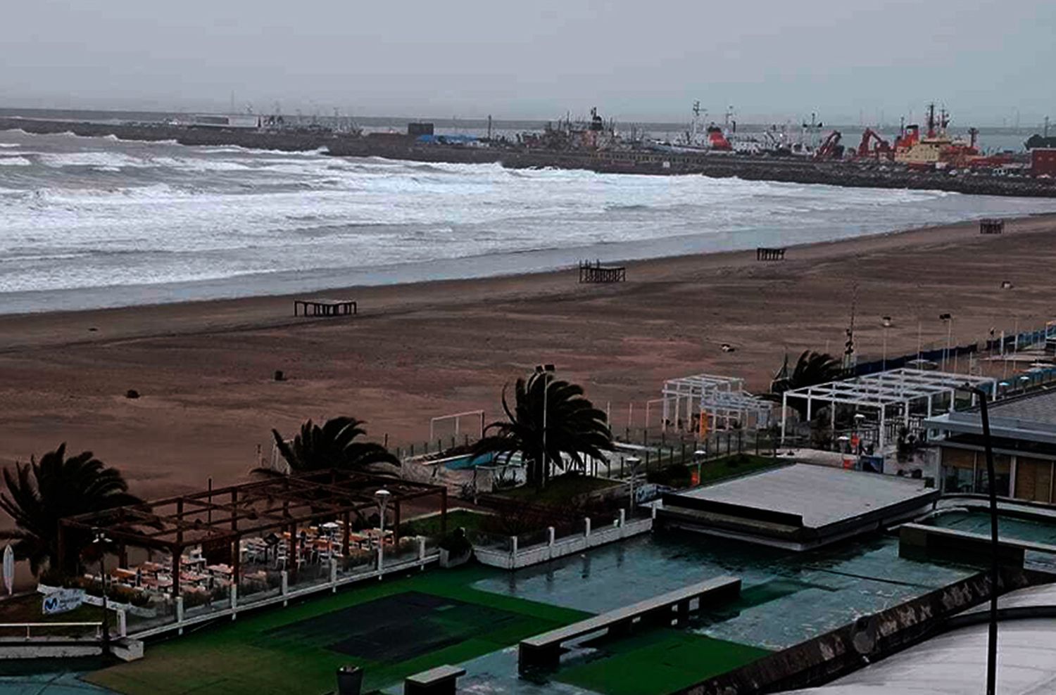 Domingo en Mar del Plata: las nubes grises se adueñan del cielo