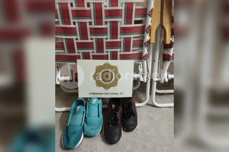 Dos menores con antecedentes agredieron a la policía cuando estaban siendo aprehendidos