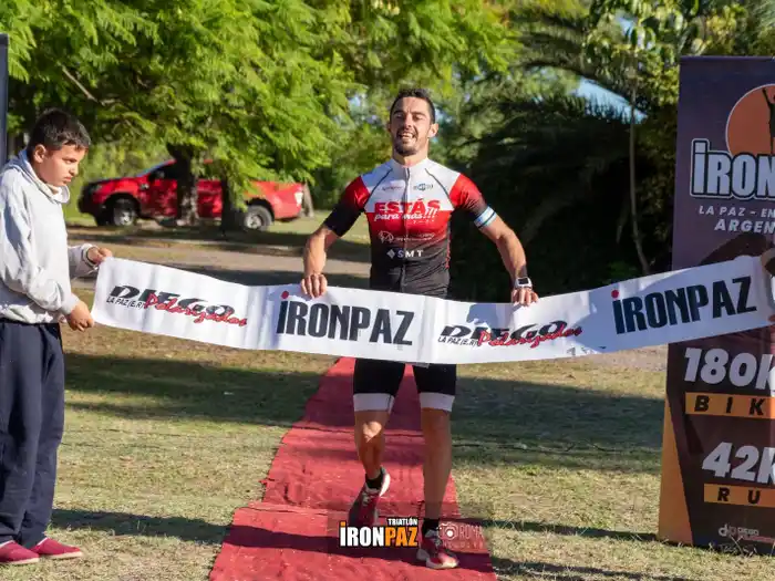 Cataldo, el tandilense que brilló en el triatlón entrerriano