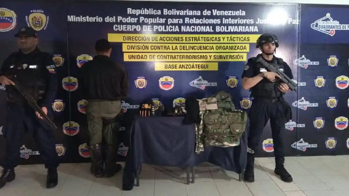 Agarran a militares falsos y verdaderos involucrados en mafias de la gasolina