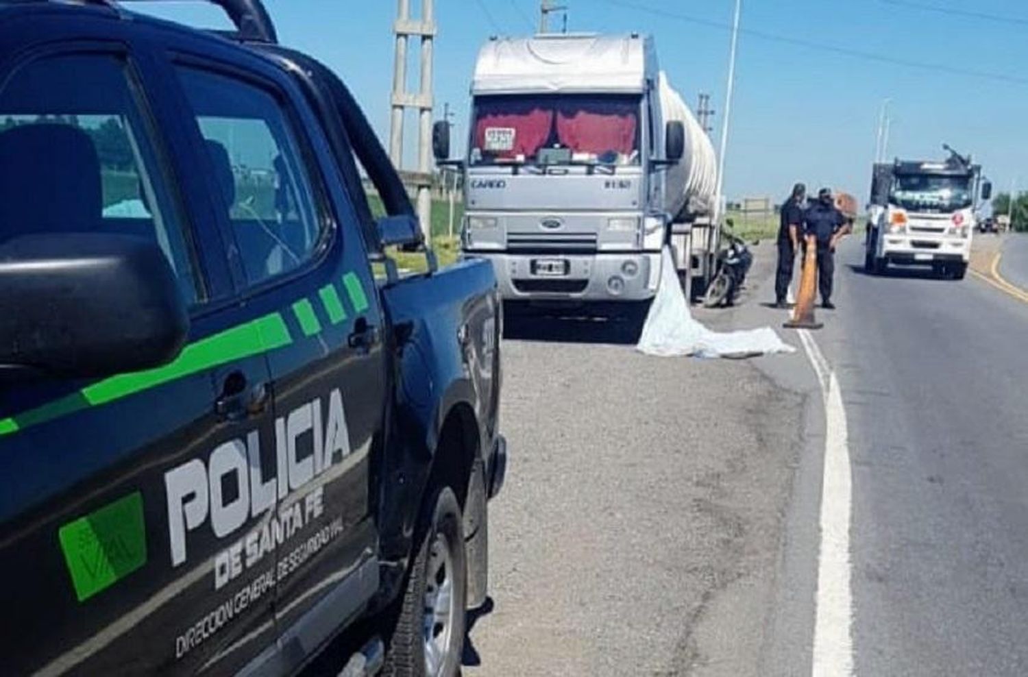 Murió un camionero en el cruce de la ruta A012 y la 14, en medio de un piquete de transportistas