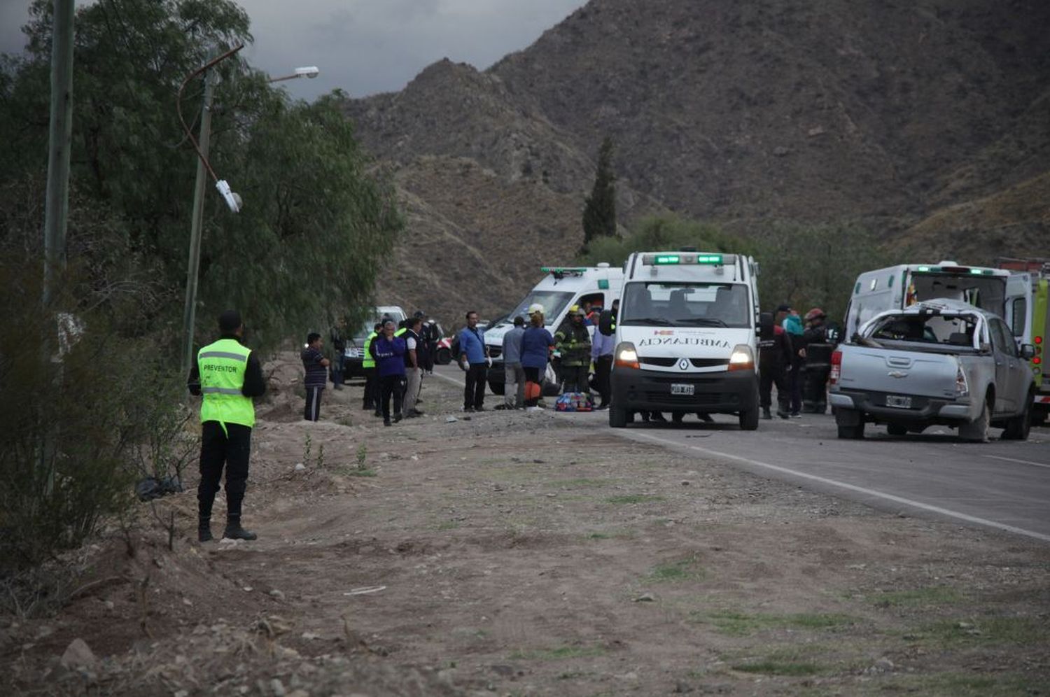 Impresionante accidente en El Challao: murió una estudiante de la UNCuyo y otros tres permanecen internados