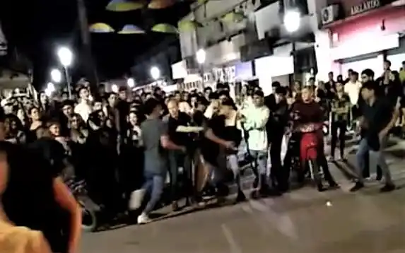 Viviani les pidió a los dueños de boliches que sean responsables a la hora de contratar patovicas